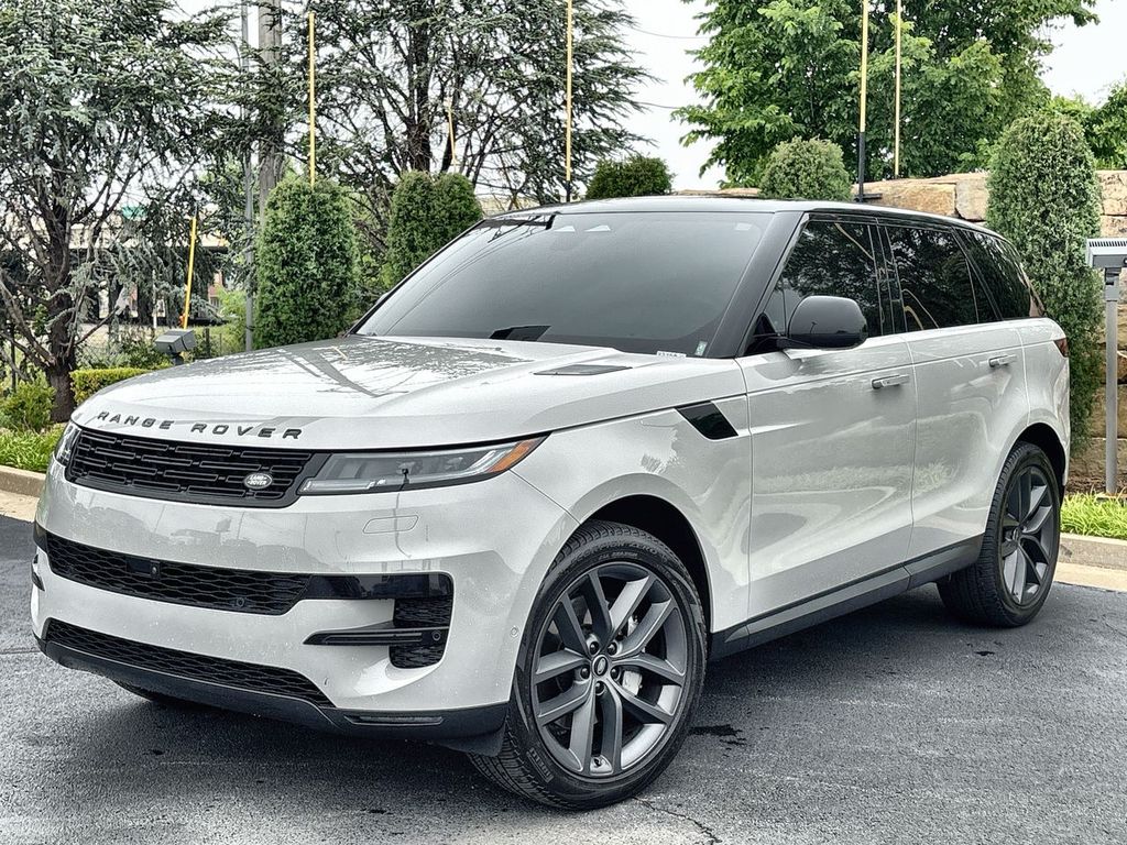 2024 Land Rover Range Rover Sport P360 SE MHEV's photo