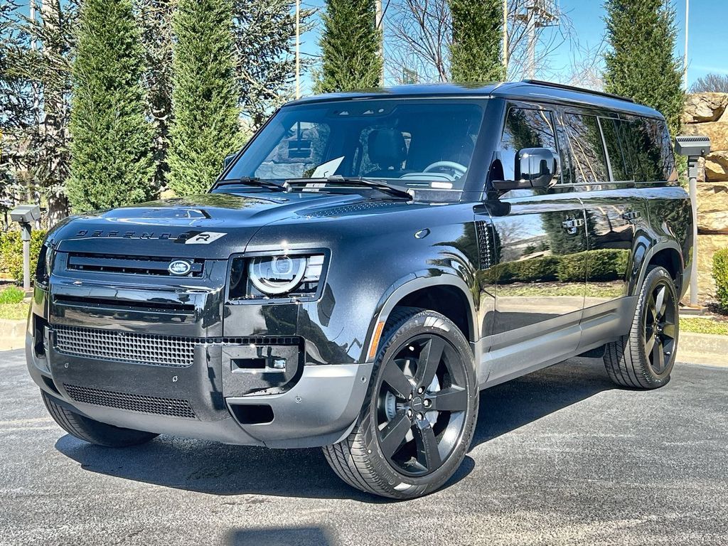 2026 Land Rover Defender 130 S 300PS