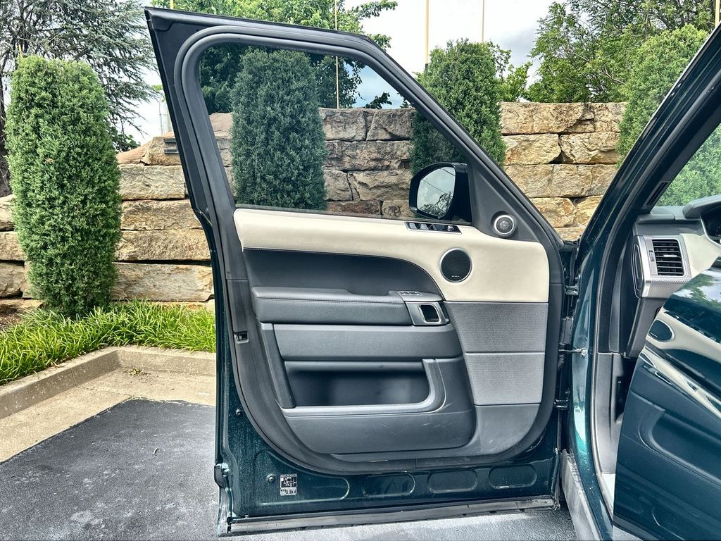 2022 Land Rover Range Rover Sport HST - Photo 17