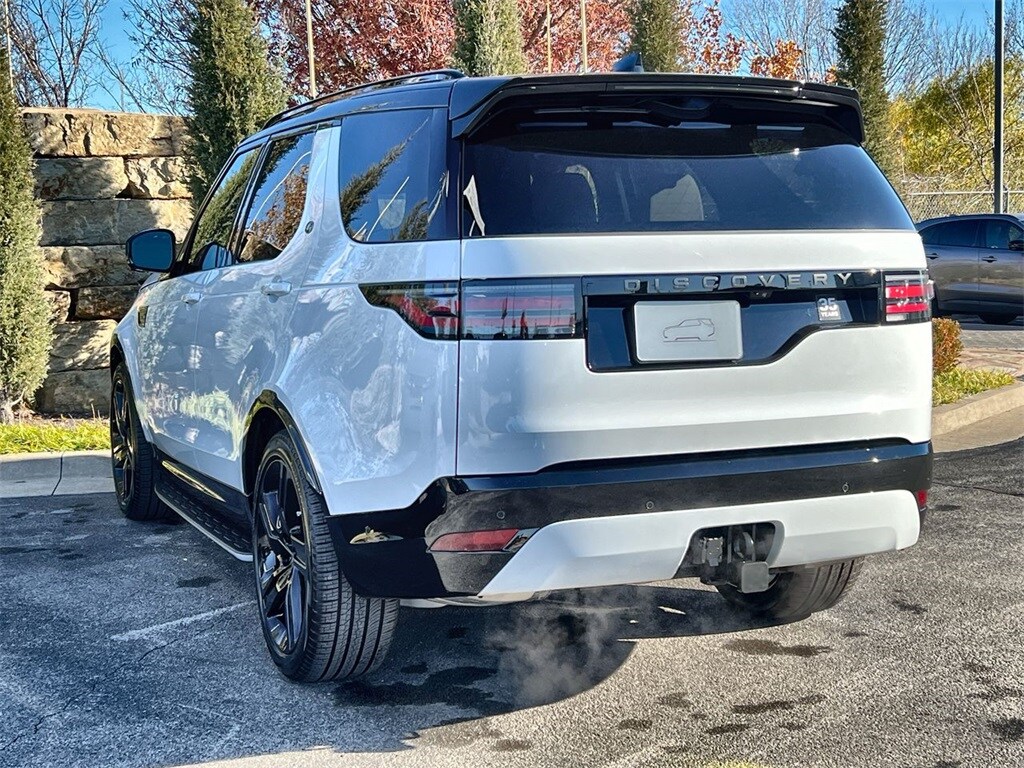 2025 Land Rover Discovery SE photo 3