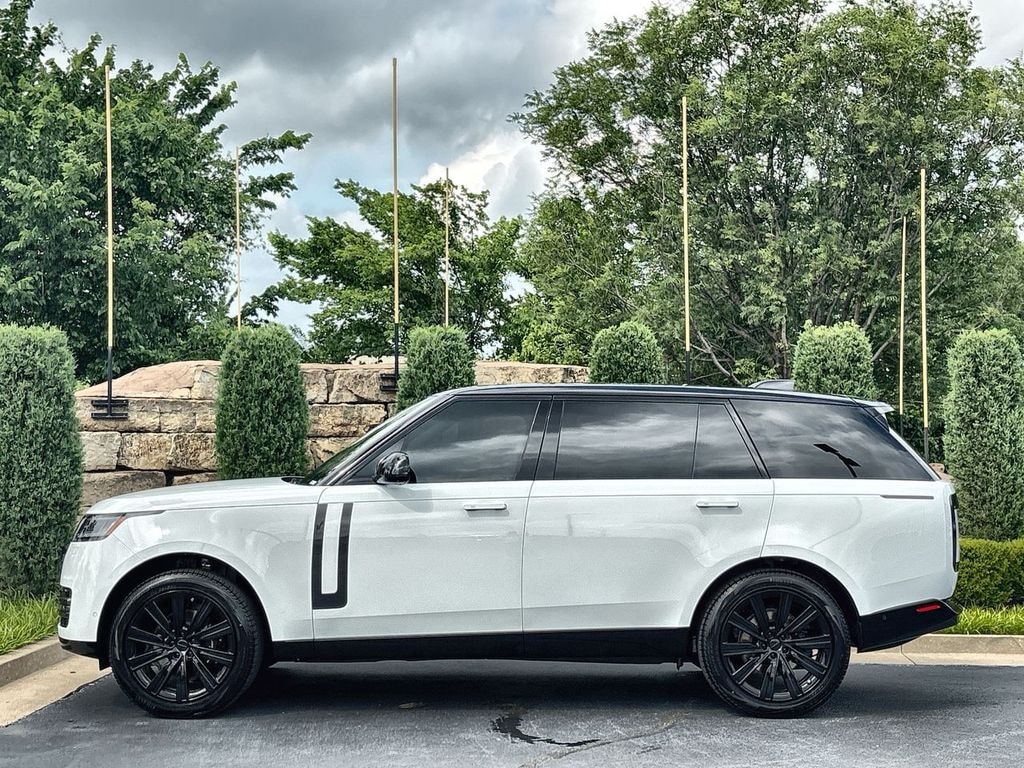 New 2026 Land Rover Range Rover SE 7 Seats 400PS SUV