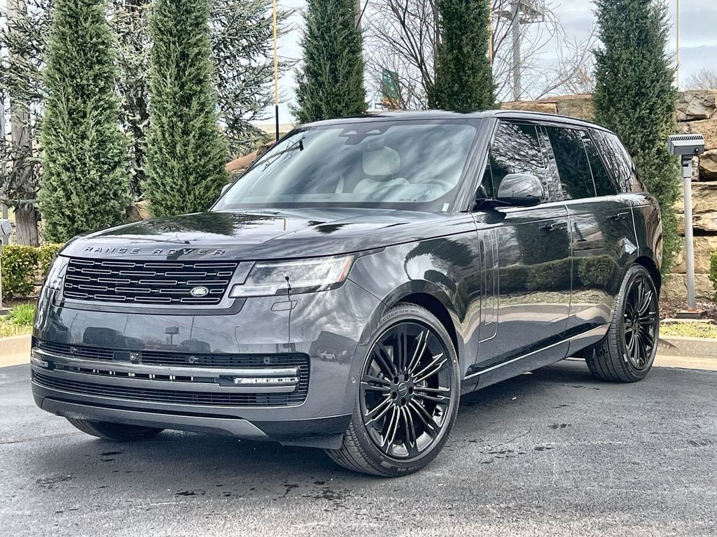 2026 Land Rover Range Rover SE