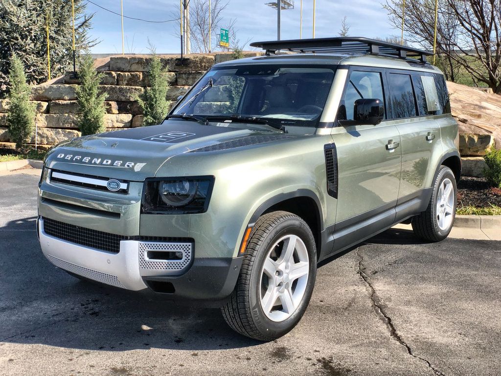 2021 Land Rover Defender SE