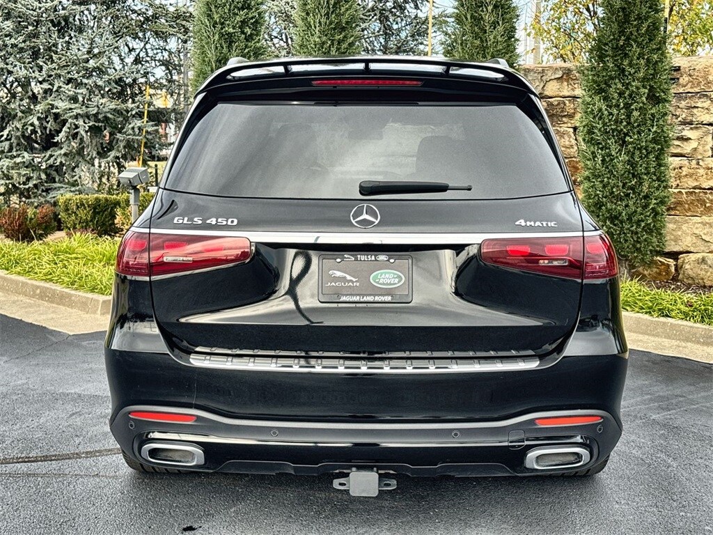 2024 Mercedes Benz GLS 450 photo 3
