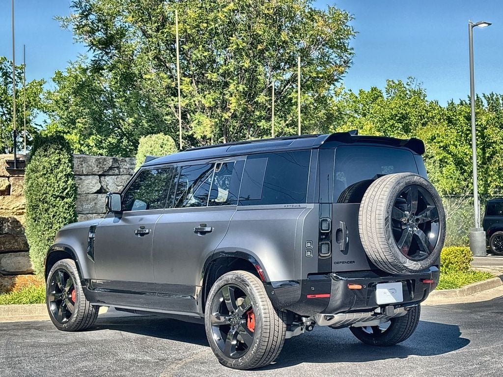 New 2026 Land Rover Defender 110 X 400PS SUV