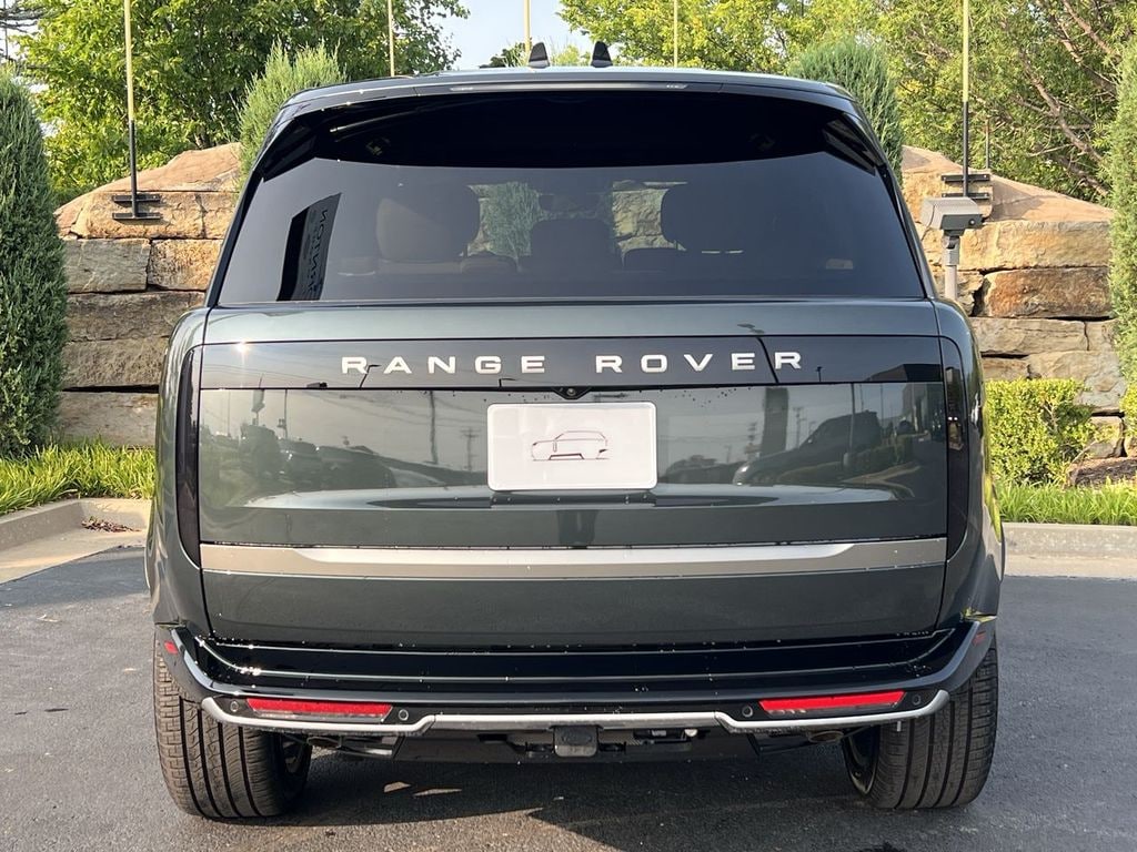 New 2026 Land Rover Range Rover SE SUV