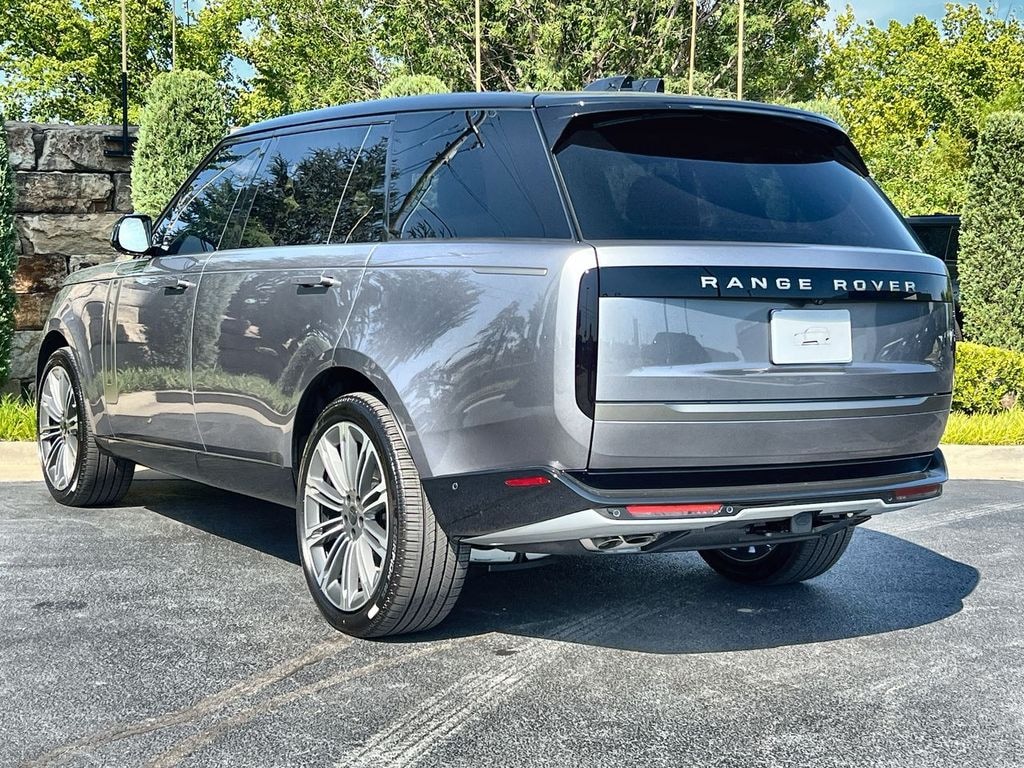 New 2026 Land Rover Range Rover SE SUV