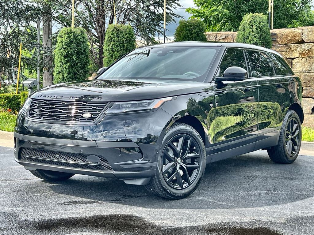 2026 Land Rover Range Rover Velar P250 S's photo