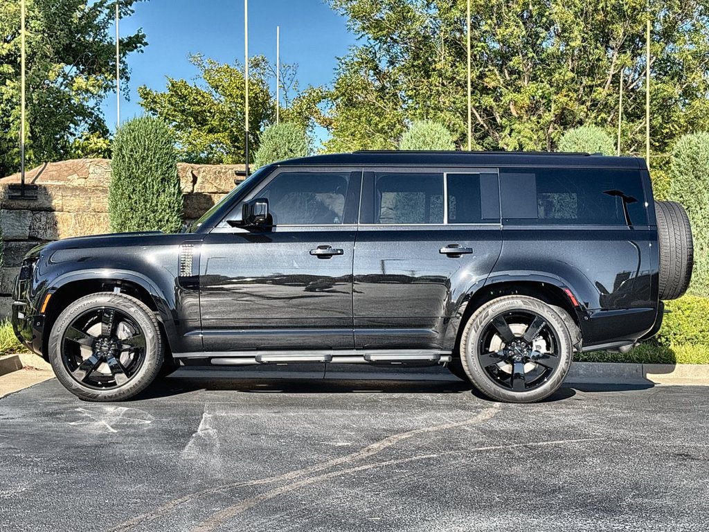 New 2026 Land Rover Defender 130 400PS X-Dynamic SE SUV