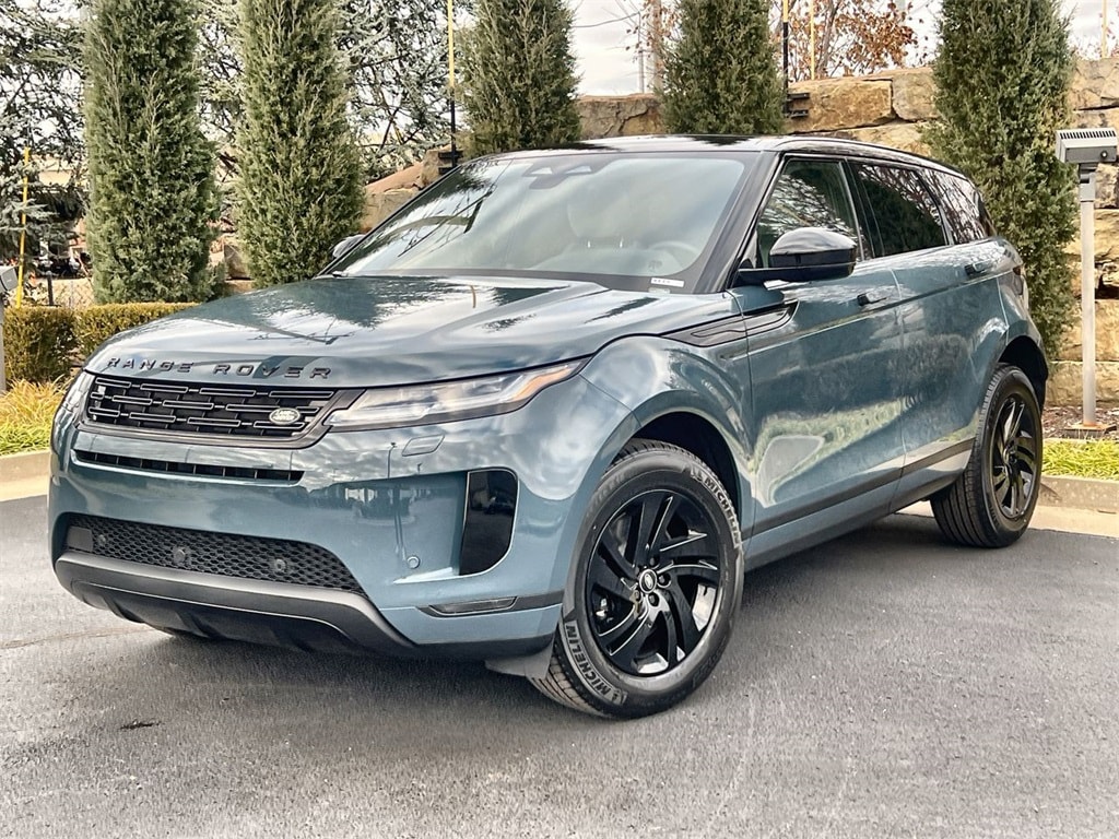 2026 Land Rover Range Rover Evoque S's photo