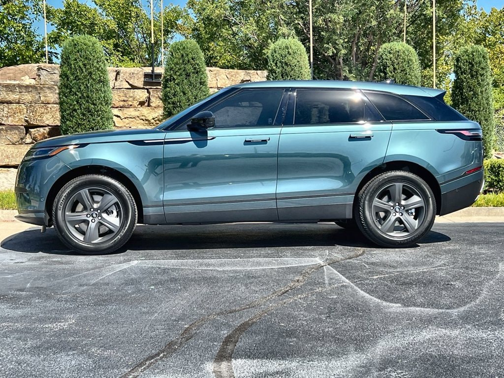 New 2026 Land Rover Range Rover Velar S 250PS