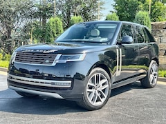 2026 Land Rover Range Rover SE SUV