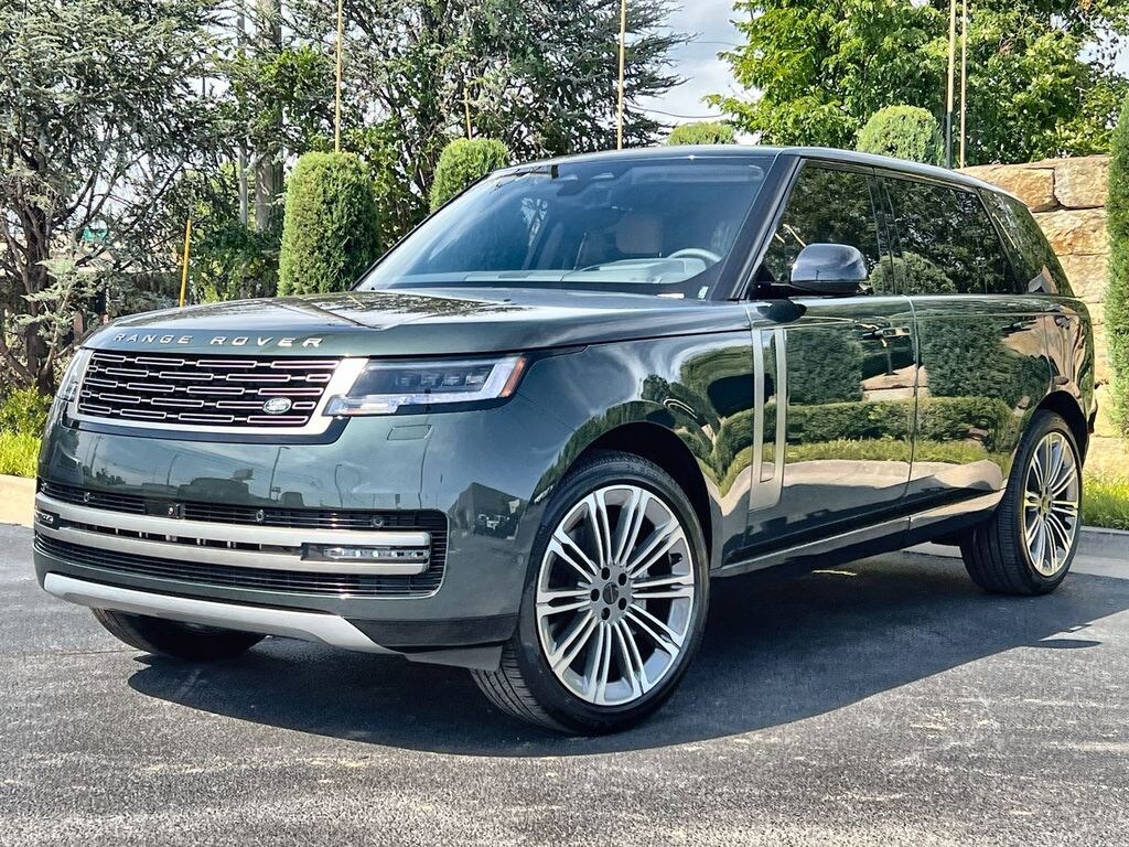 New 2026 Land Rover Range Rover SE SUV