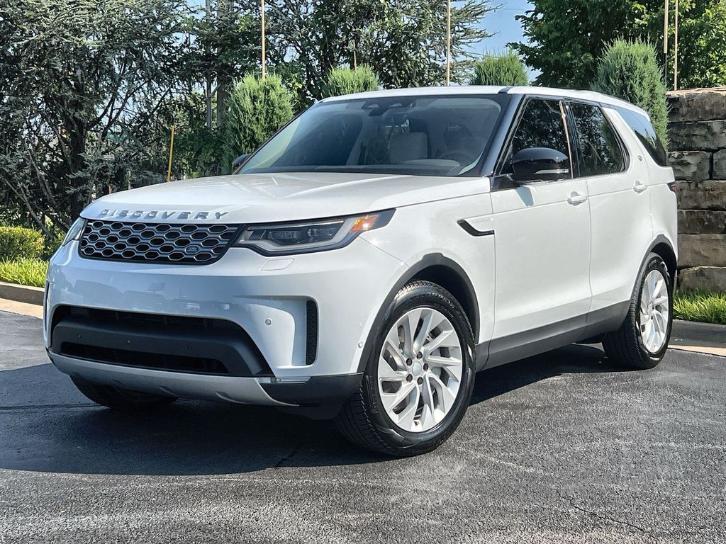 2026 Land Rover Discovery SUV 