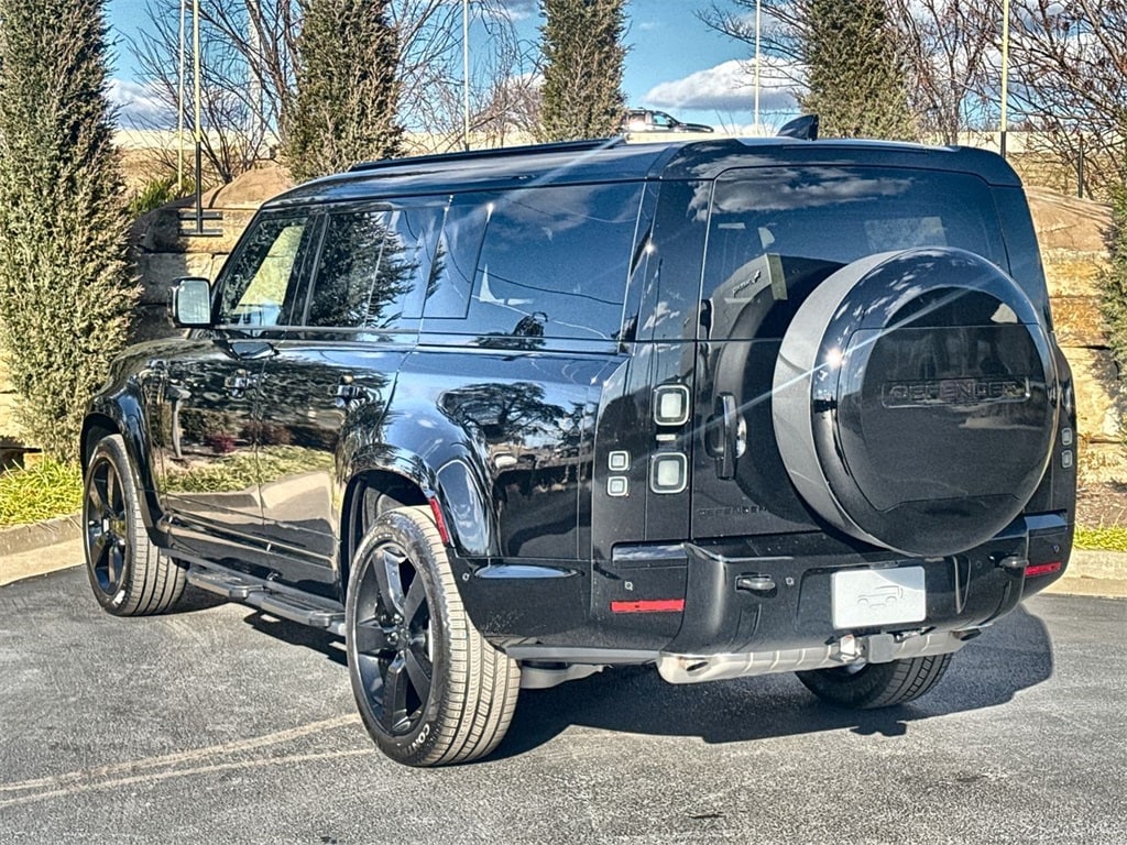 New 2026 Land Rover Defender 130 X-Dynamic SE SUV