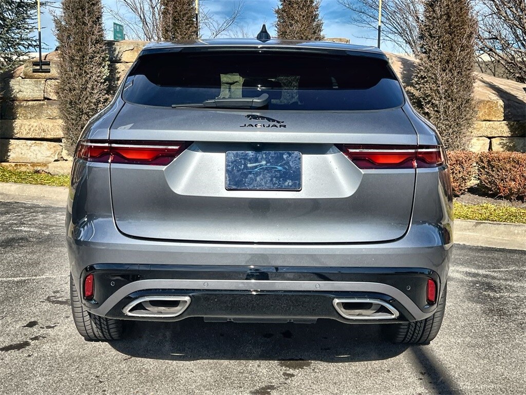 2025 Jaguar F-PACE P400 R-Dynamic S photo 4