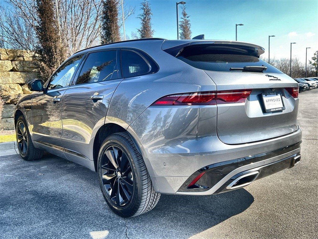 2024 Jaguar F-PACE P400 R-Dynamic S photo 3