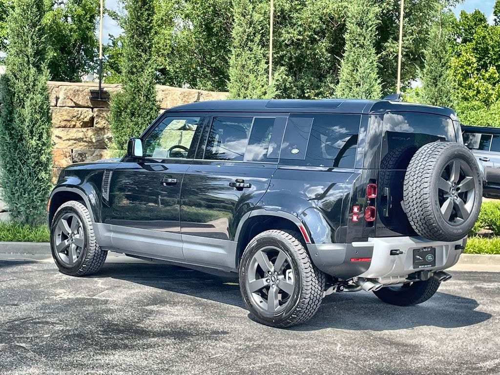 Used 2024 Land Rover Defender 110 SE SUV