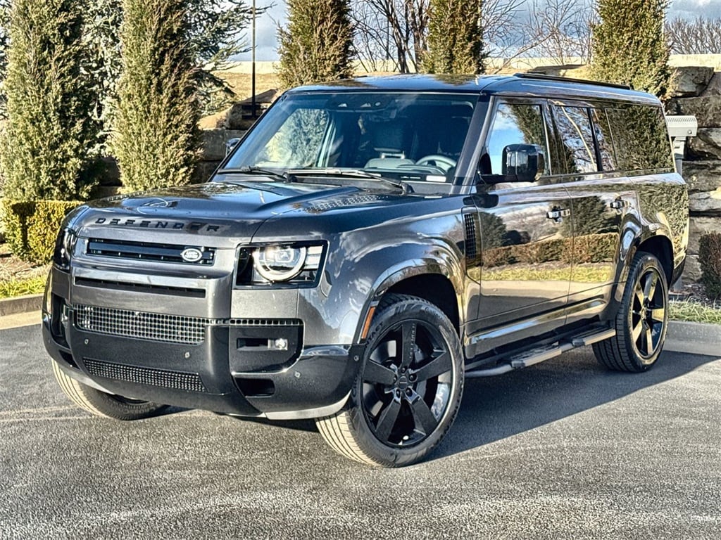 New 2026 Land Rover Defender 130 400PS X-Dynamic SE SUV