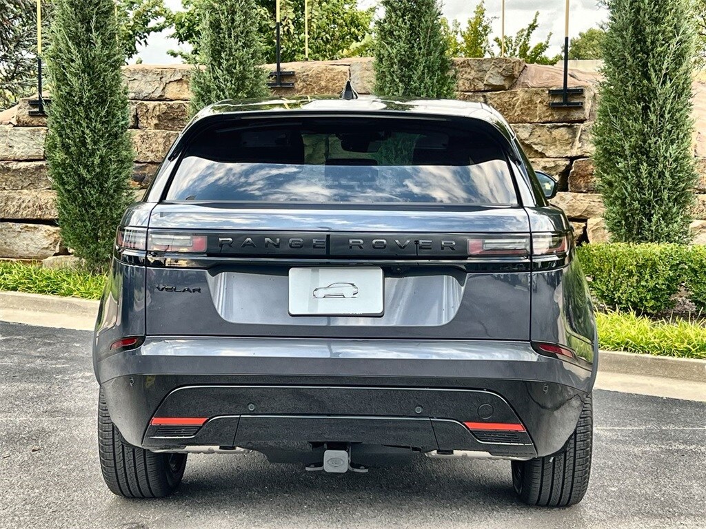 2025 Land Rover Range Rover Velar SE photo 4