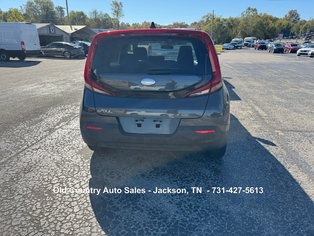 Used 2021 Kia Soul LX SUV