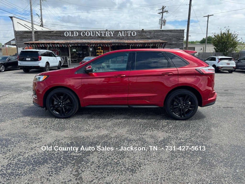 2021 Ford Edge ST