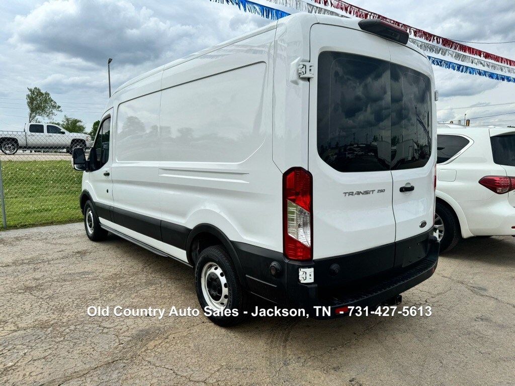 2020 Ford Transit photo 4