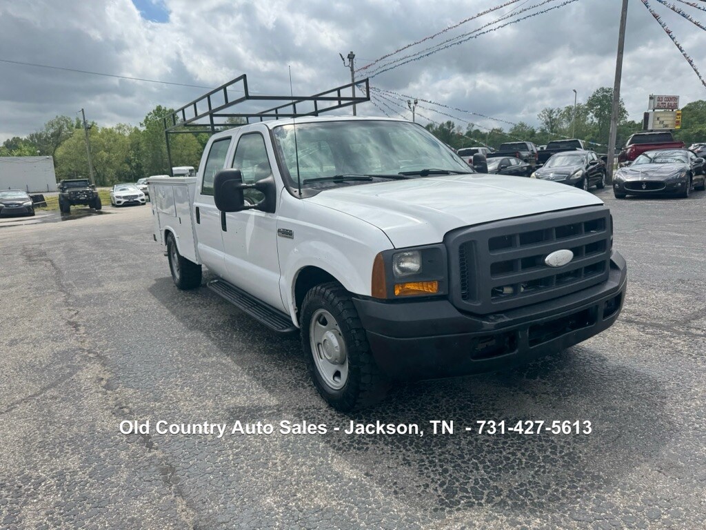 Used 2005 Ford F350 SRW Super Duty Truck
