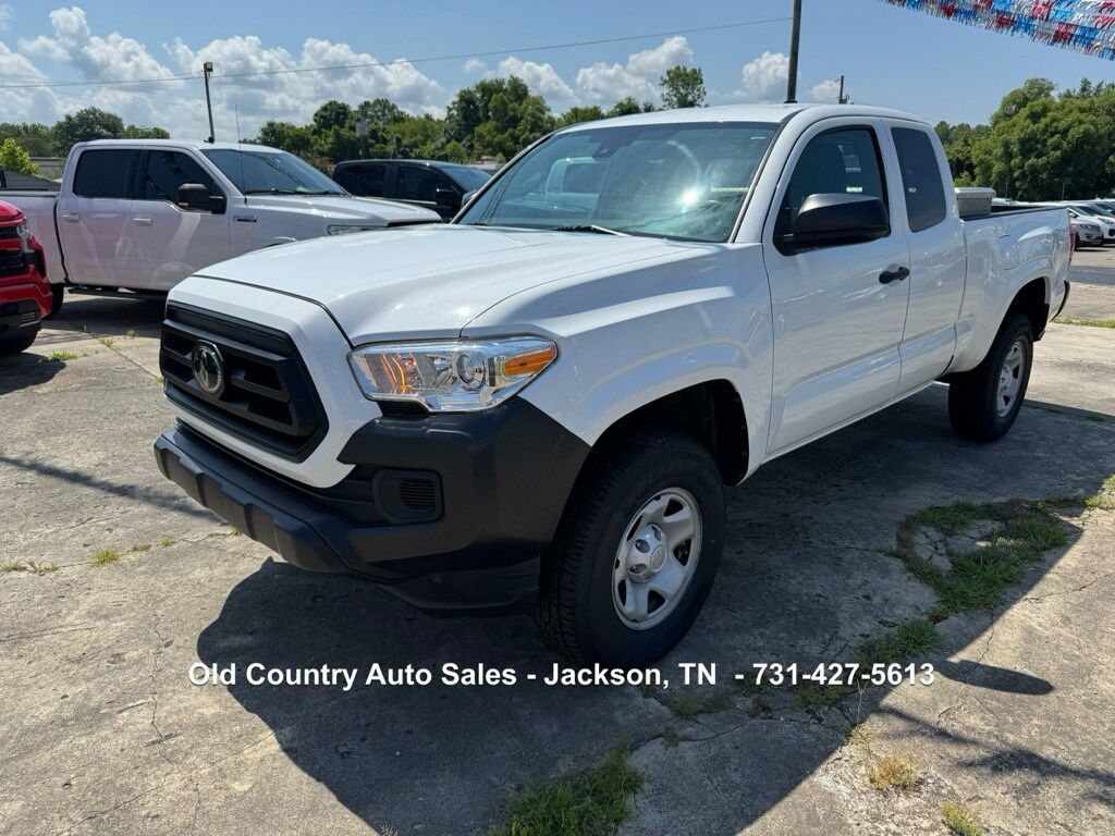 2020 Toyota Tacoma SR photo 2