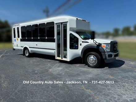 2012 Ford F550 Super Duty Sedan