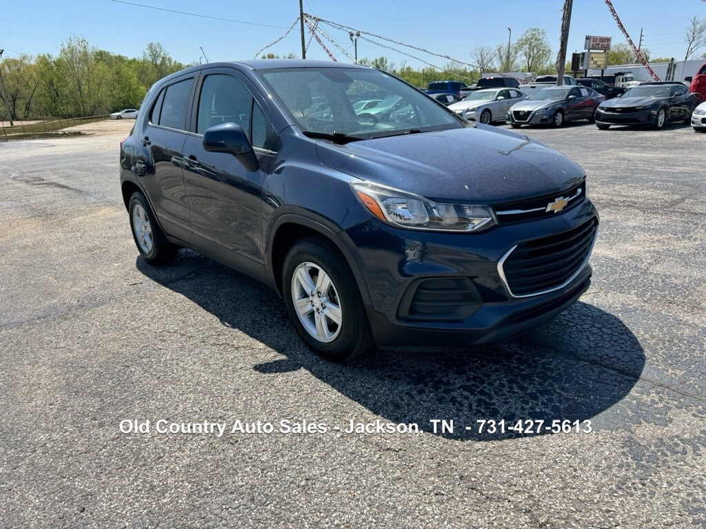 2019 Chevrolet Trax LS photo 4