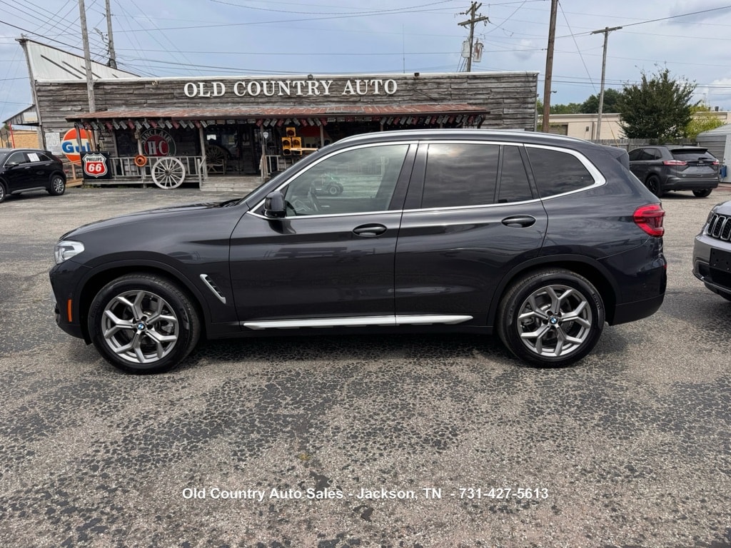 2021 BMW X3 sDrive30i's photo