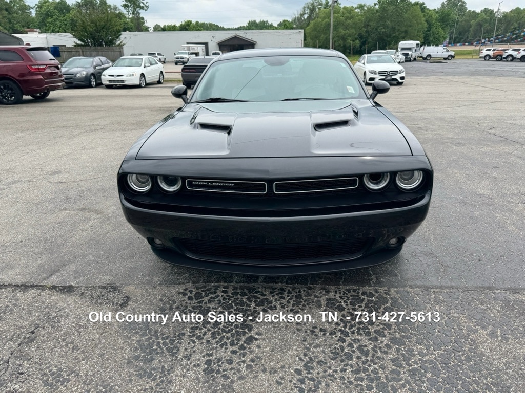 Used 2018 Dodge Challenger SXT Coupe