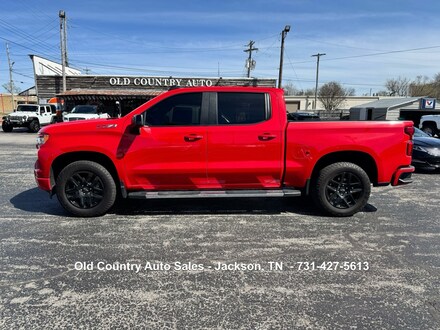 2022 Chevrolet Silverado 1500 RST Truck