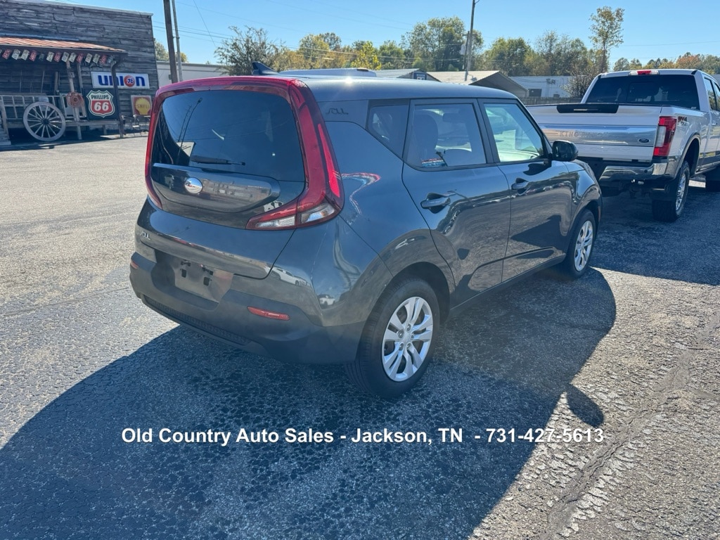 Used 2021 Kia Soul LX SUV