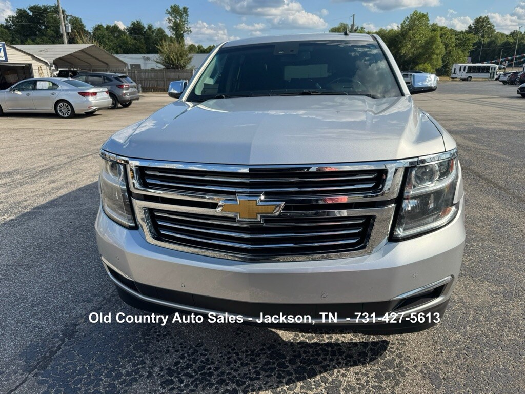 2015 Chevrolet Tahoe LTZ photo 3