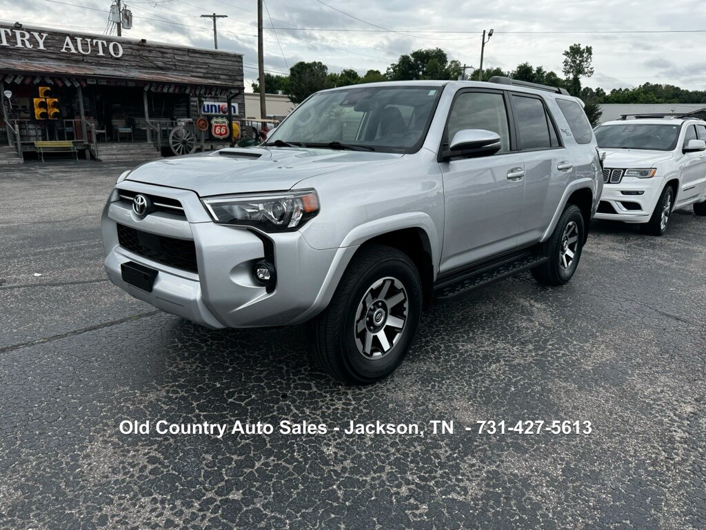 2022 Toyota 4Runner SR5 Premium photo 2