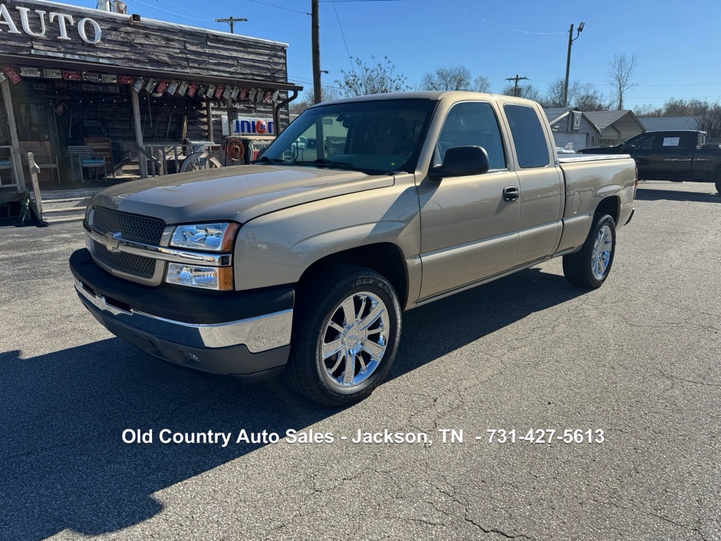 Used 2005 Chevrolet Silverado 1500 LS Pickup