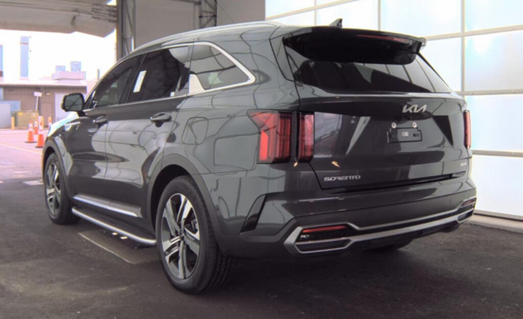 Used 2023 Kia Sorento Plug-In Hybrid SX Prestige SUV
