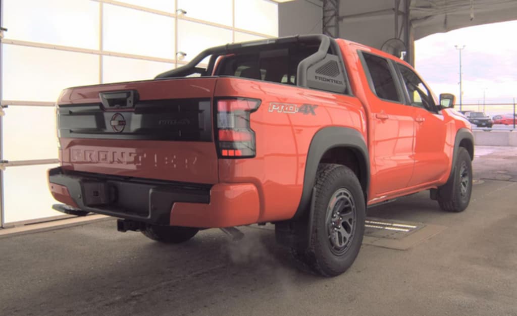 Used 2025 Nissan Frontier PRO-4X Truck Crew Cab