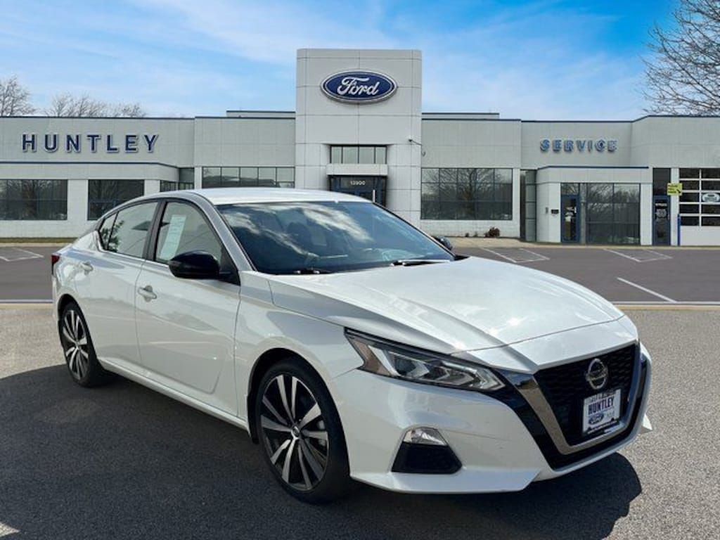 Used 2020 Nissan Altima 2.5 SR Sedan