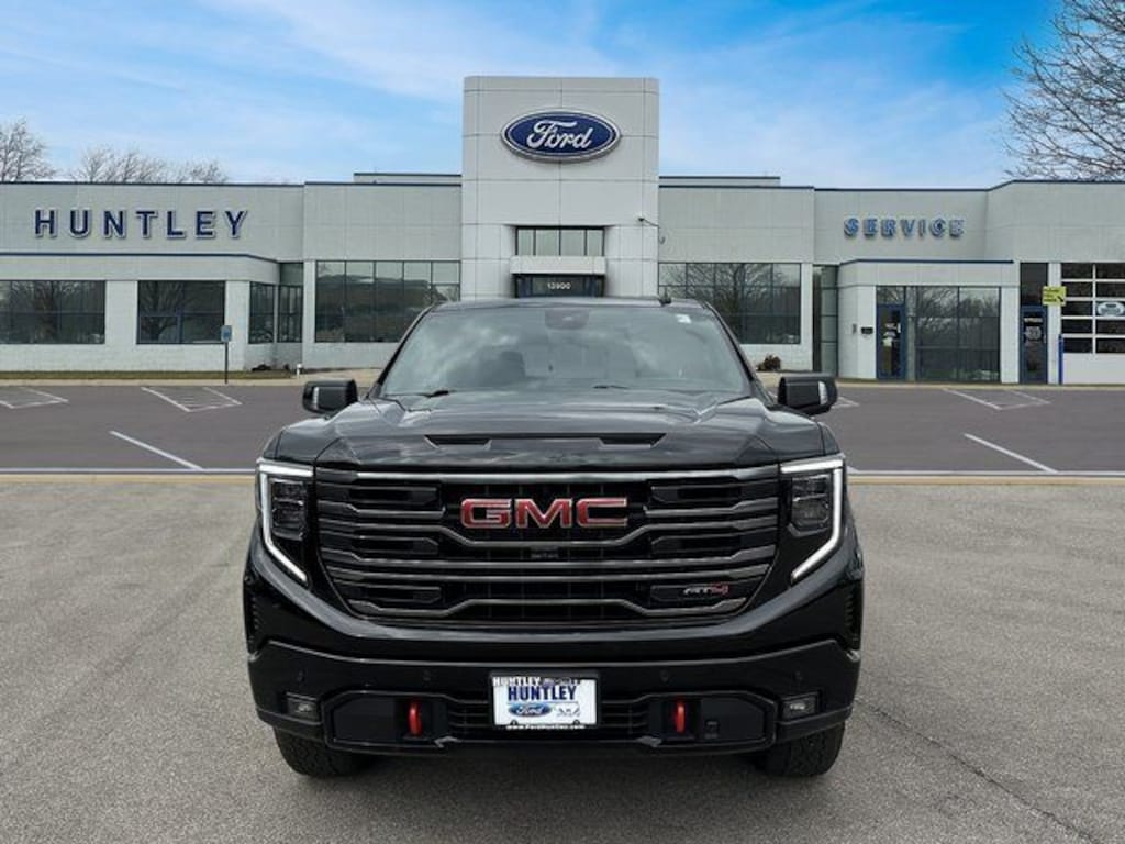 Used 2025 GMC Sierra 1500 AT4 Truck Crew Cab