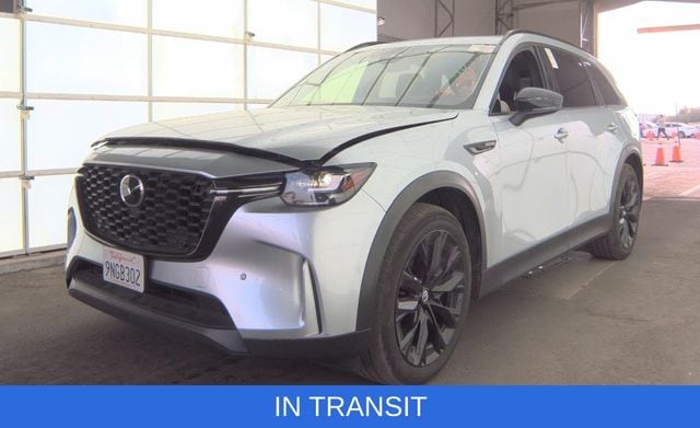 2025 Mazda CX-90 Premium's photo