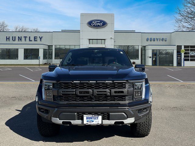 2023 Ford F-150 Raptor photo 2
