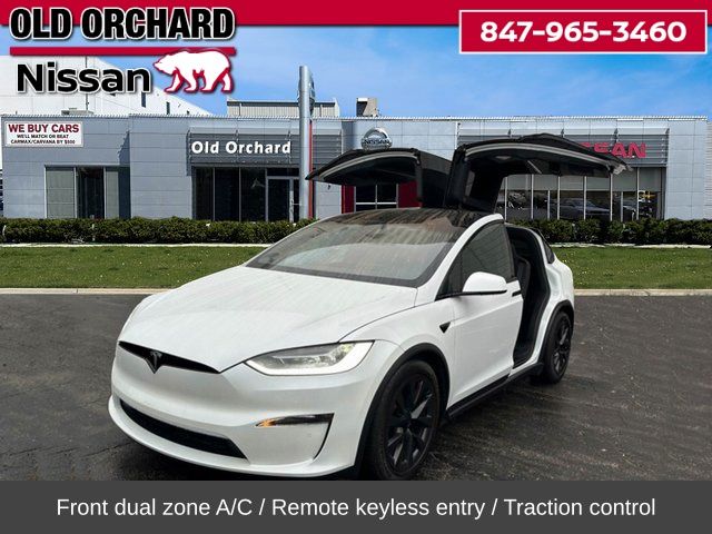 2022 Tesla Model X Long Range's photo