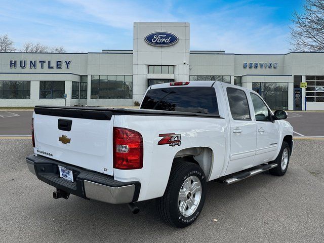 2013 Chevrolet Silverado 1500 LT photo 3