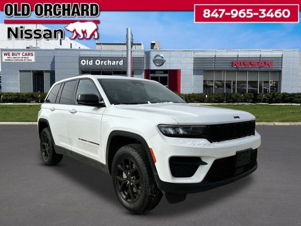 Used 2024 Jeep Grand Cherokee Altitude SUV