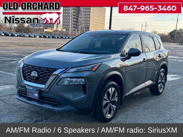 2022 Nissan Rogue SV's photo