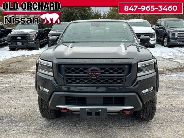 2022 Nissan Frontier PRO-4X photo 2