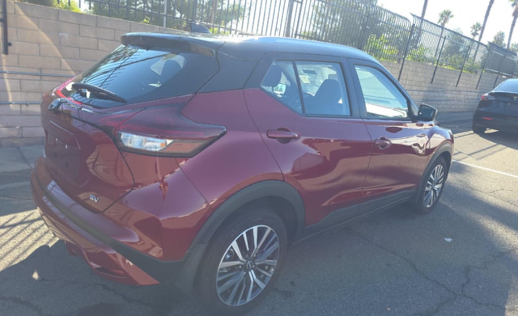 Used 2024 Nissan Kicks SV SUV